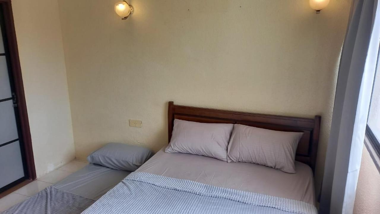 Seaput Srisayang Apartment Batu Feringgi Luaran gambar