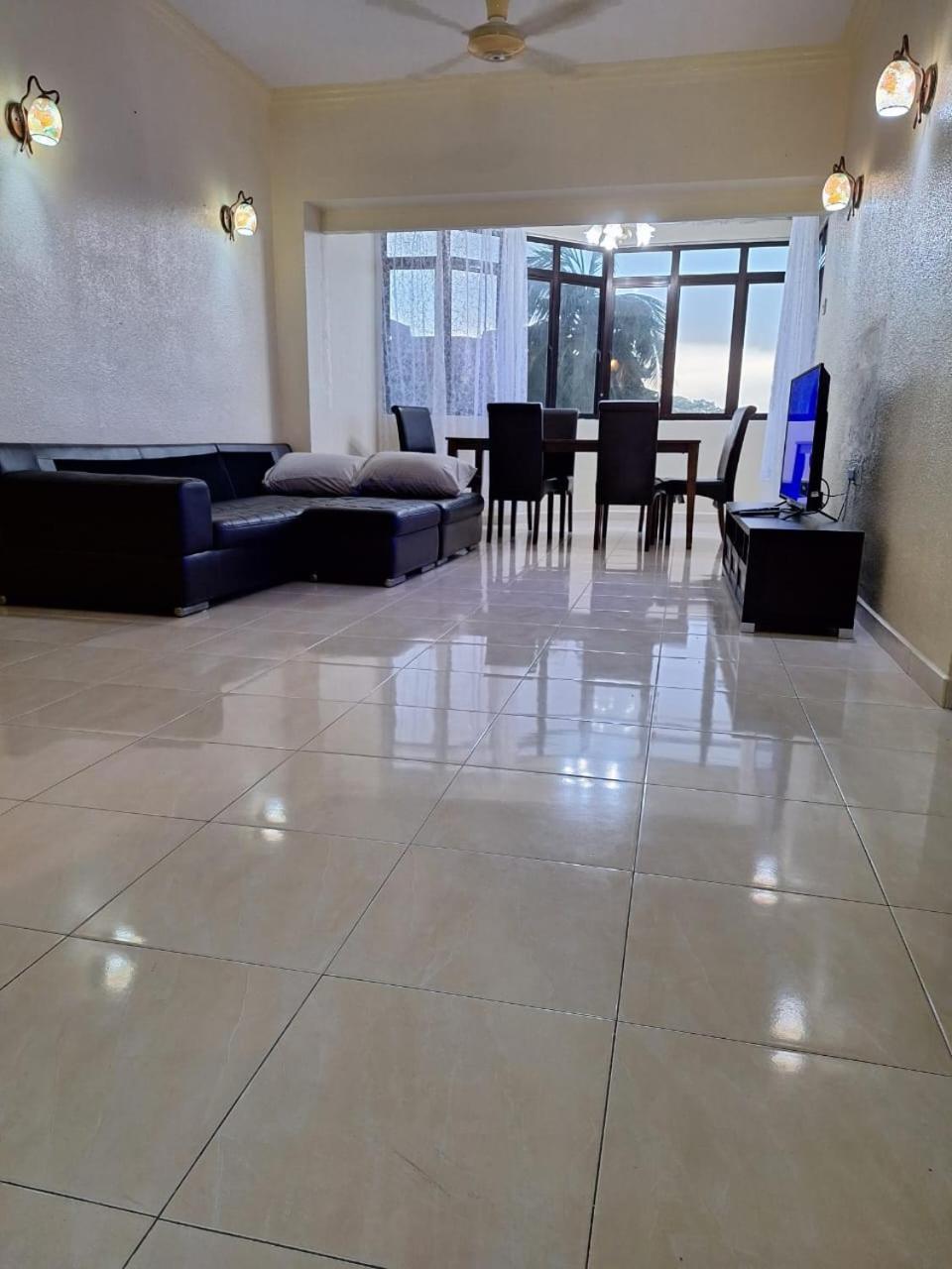 Seaput Srisayang Apartment Batu Feringgi Luaran gambar